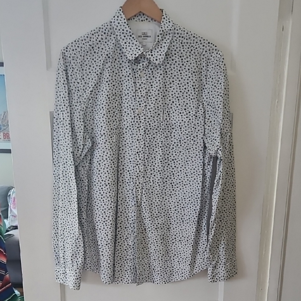 Ben Sherman White and Blue Casual Button Down Shirt